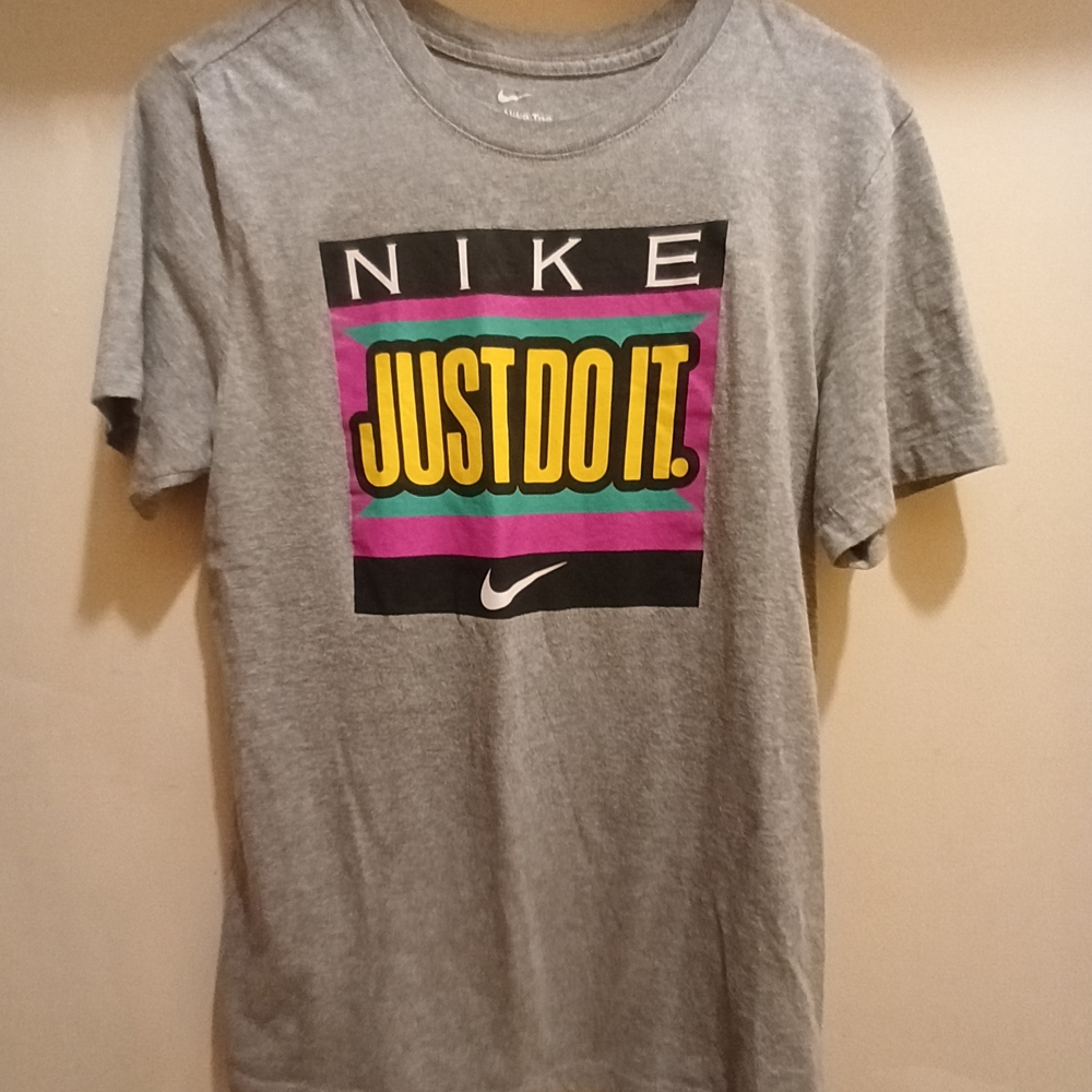 NIKE 'Just Do It' Graphic Tee - Gray with Yellow & Pink Accents NWOT